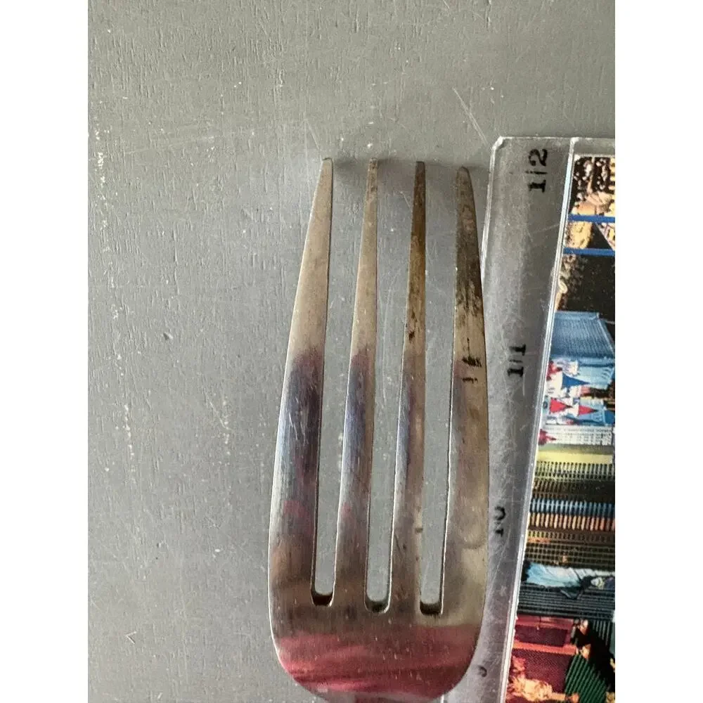 Interpur Korea Stainless Dinner Fork Floral Fleur De Lis Replacement Flatware